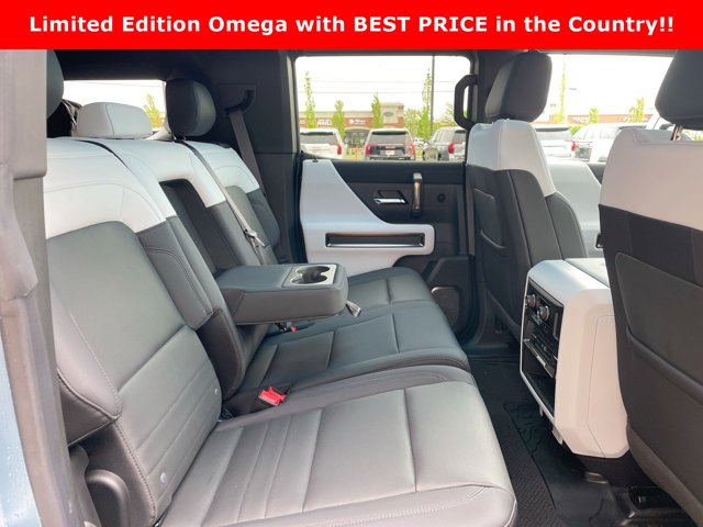 Vehicle image 13 of 35