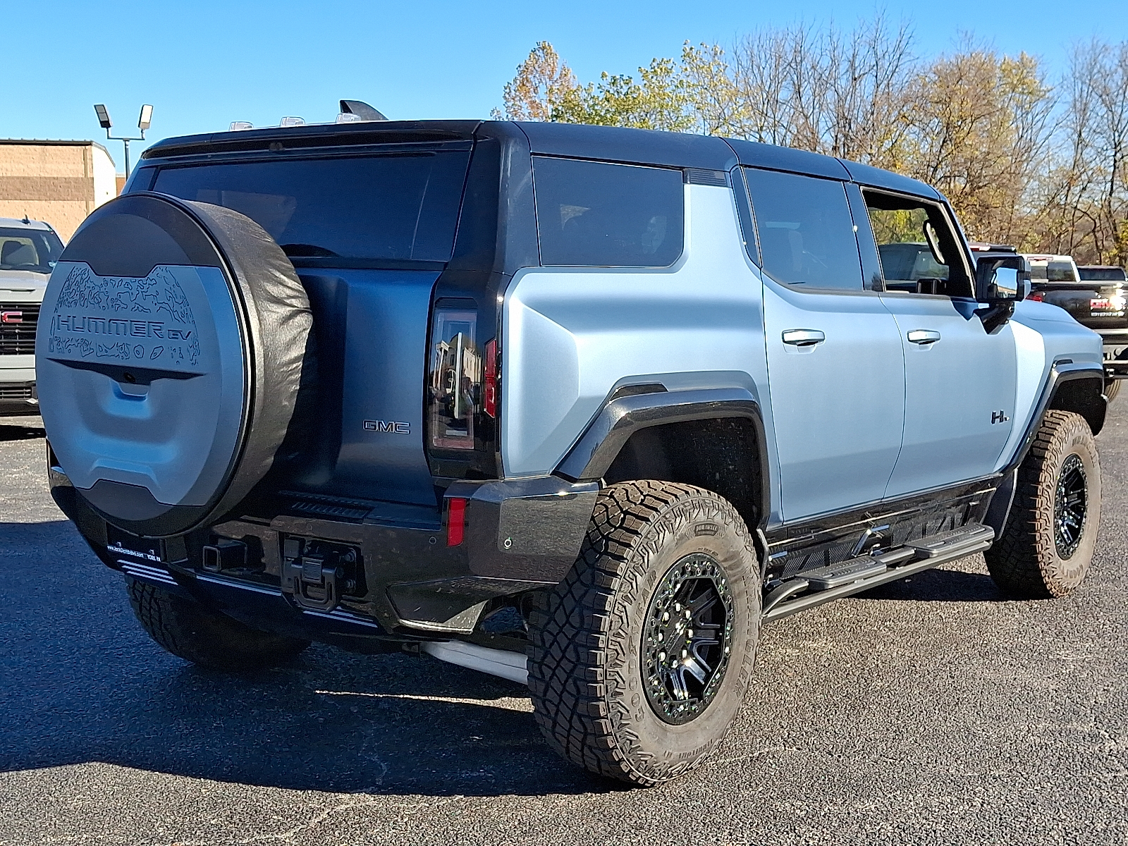 2024 GMC HUMMER EV SUV 3X Image 5 of 22