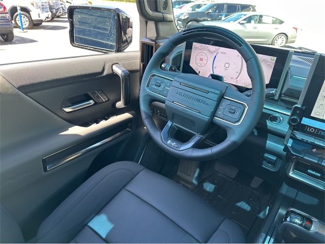 Vehicle image 16 of 39