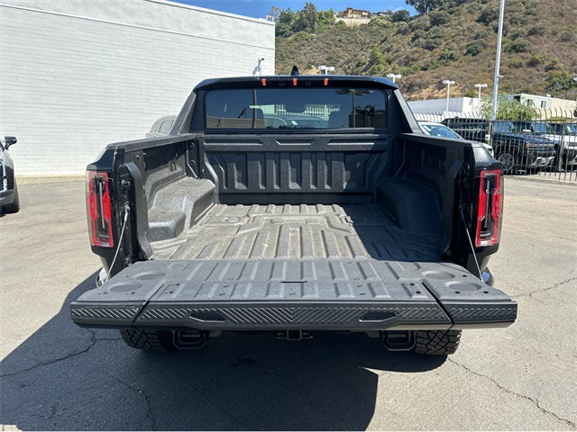 Vehicle image 31 of 39