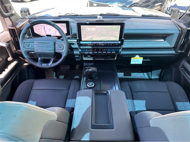 Vehicle image 4 of 39