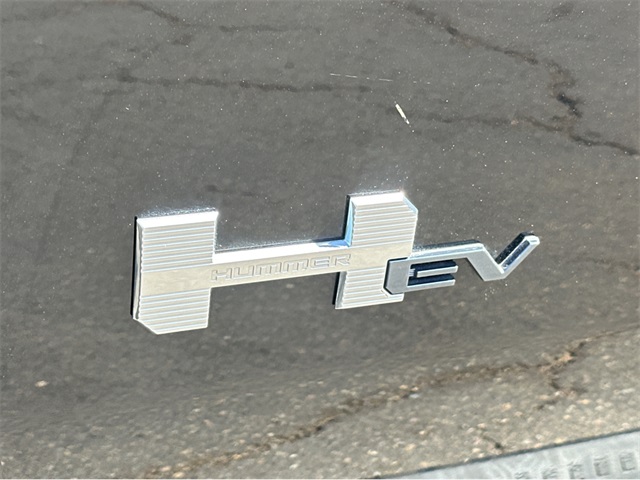 Vehicle image 37 of 39