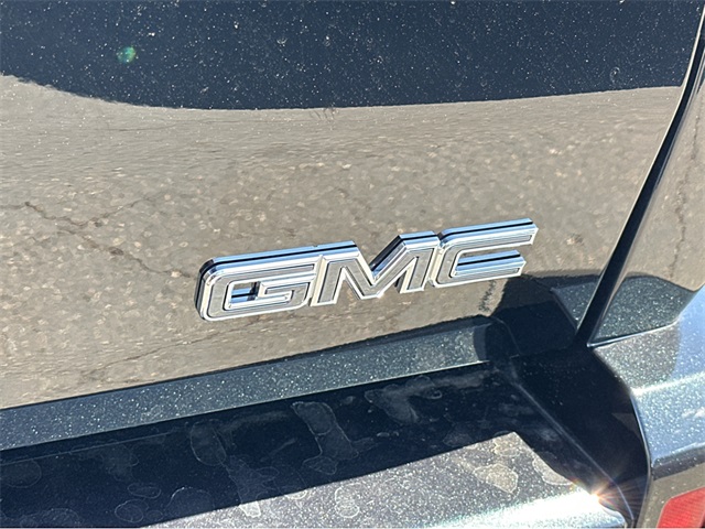 Vehicle image 35 of 39