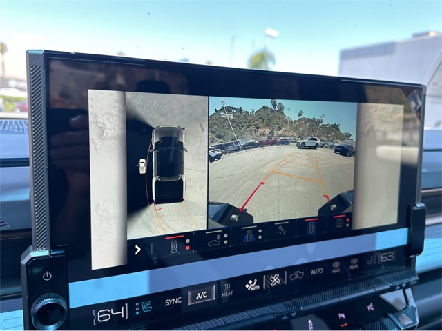 Vehicle image 6 of 39