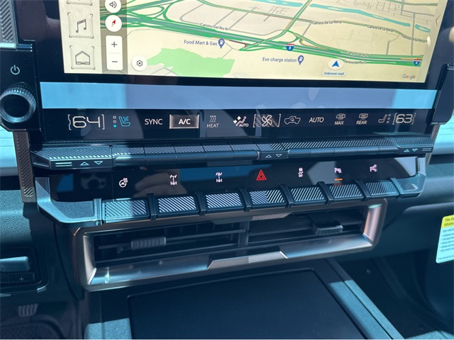 Vehicle image 24 of 39