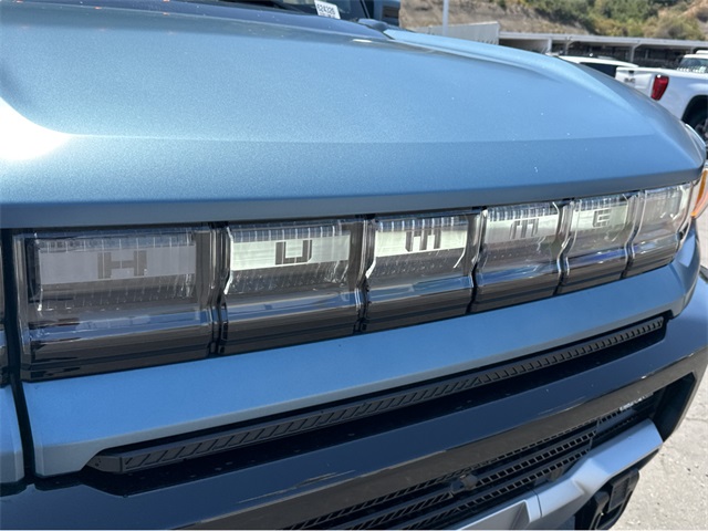 Vehicle image 38 of 39