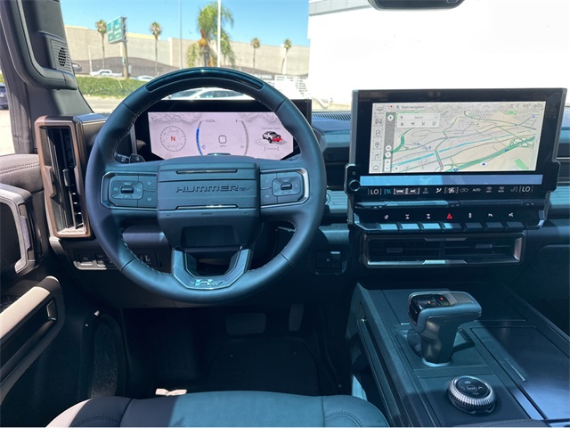 Vehicle image 18 of 38
