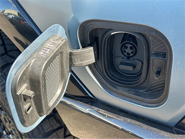 Vehicle image 36 of 38