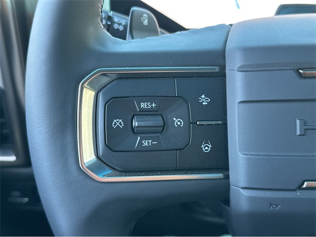 Vehicle image 20 of 38