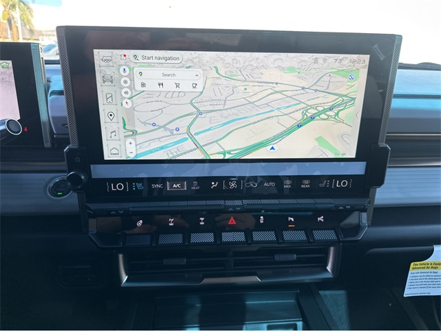 Vehicle image 23 of 38