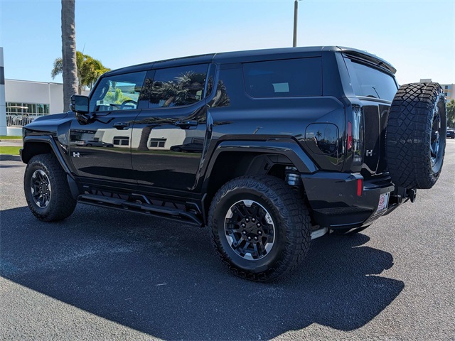 Vehicle image 7 of 33