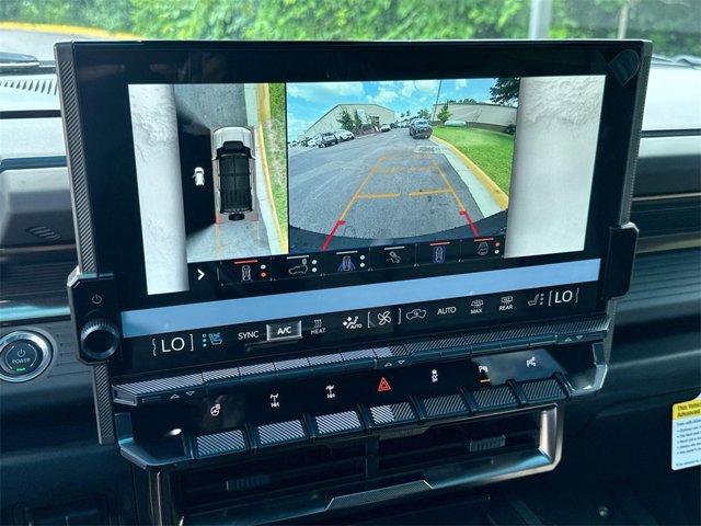 Vehicle image 18 of 25