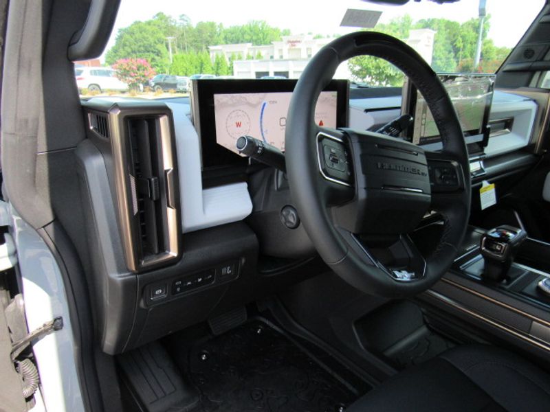 Vehicle image 24 of 24