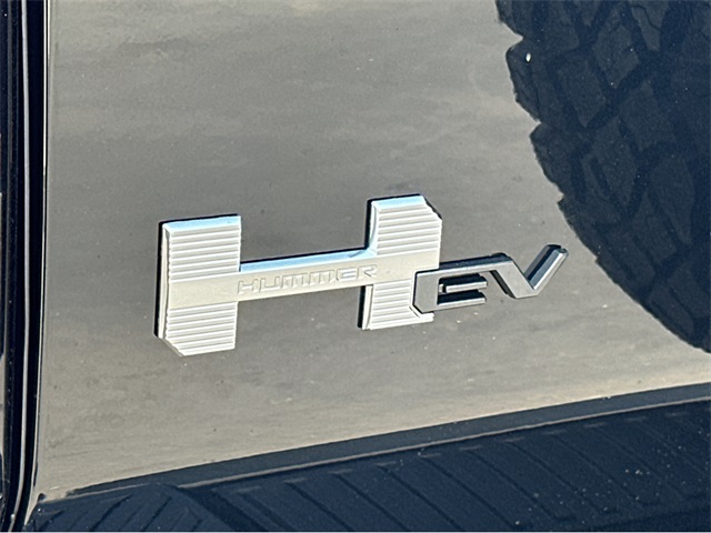 Vehicle image 35 of 38