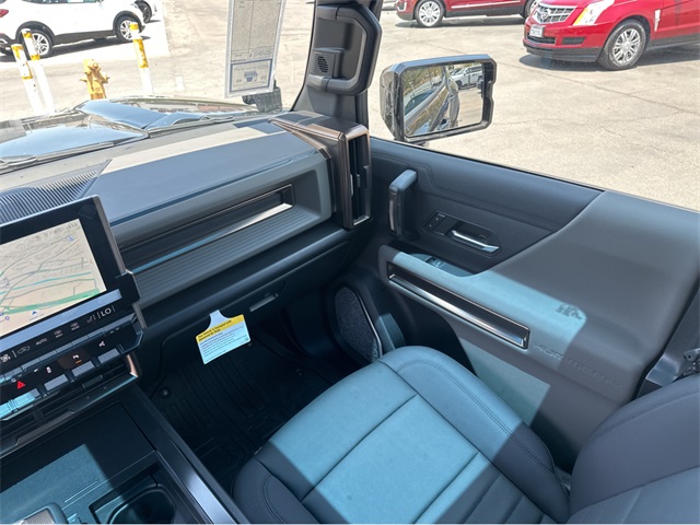 Vehicle image 17 of 38