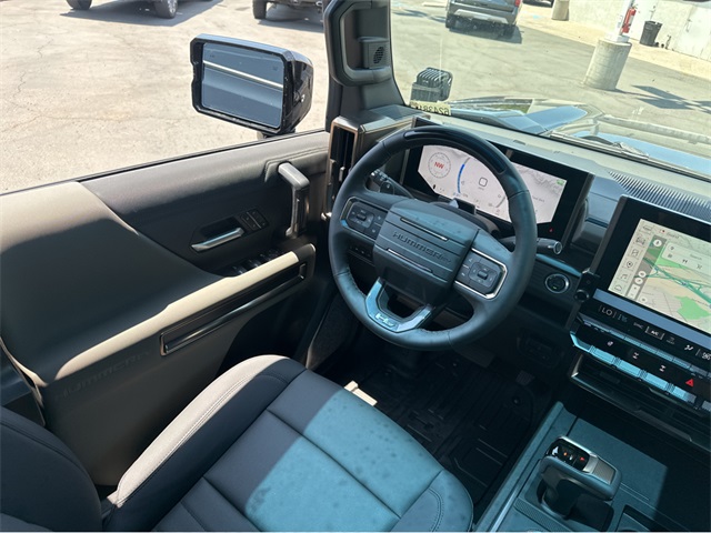 Vehicle image 16 of 38