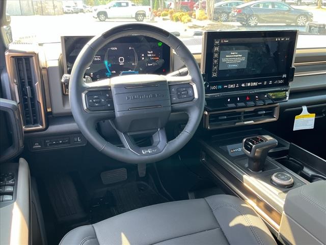 Vehicle image 17 of 30