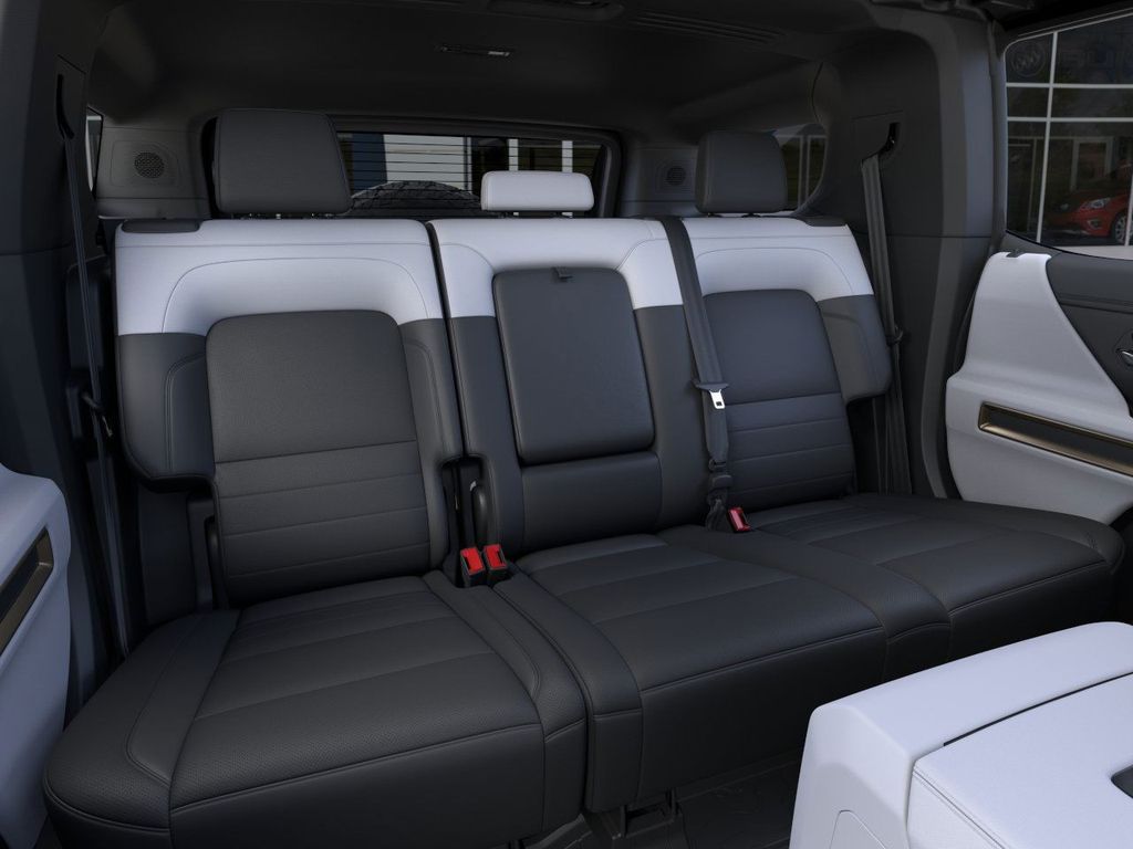 Vehicle image 18 of 25