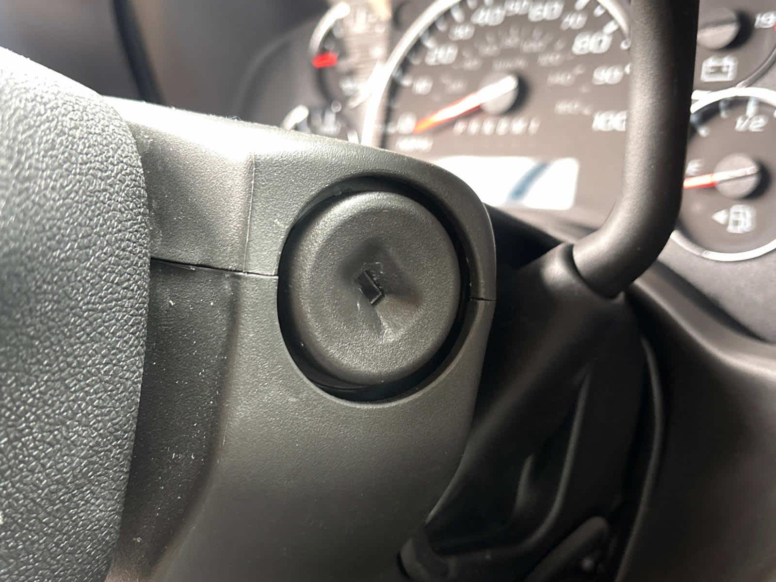 Vehicle image 23 of 52