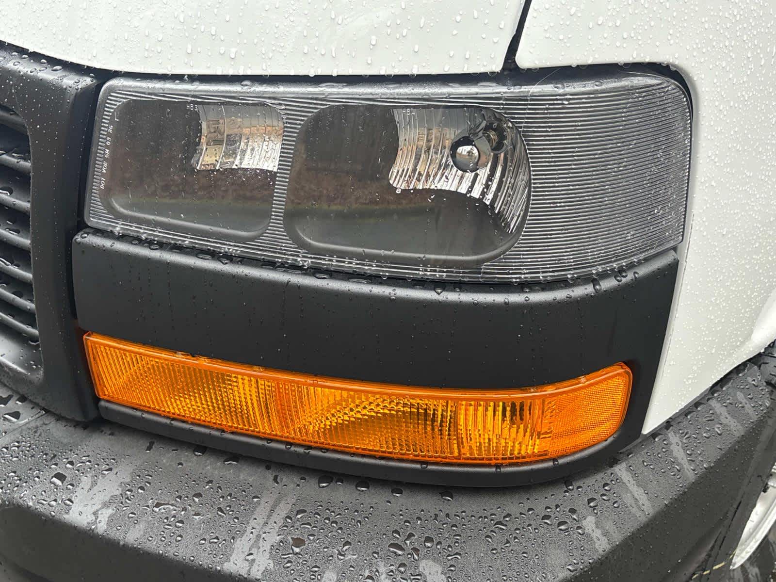 Vehicle image 50 of 52