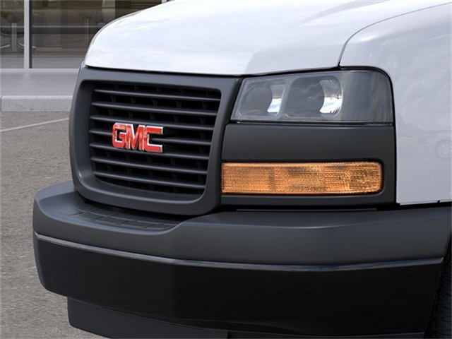 Vehicle image 13 of 24