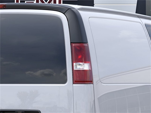 Vehicle image 11 of 24