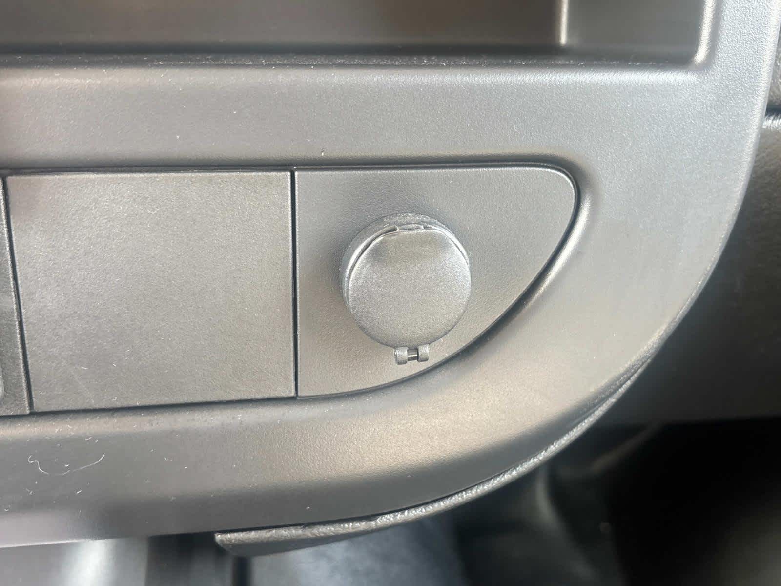 Vehicle image 10 of 45