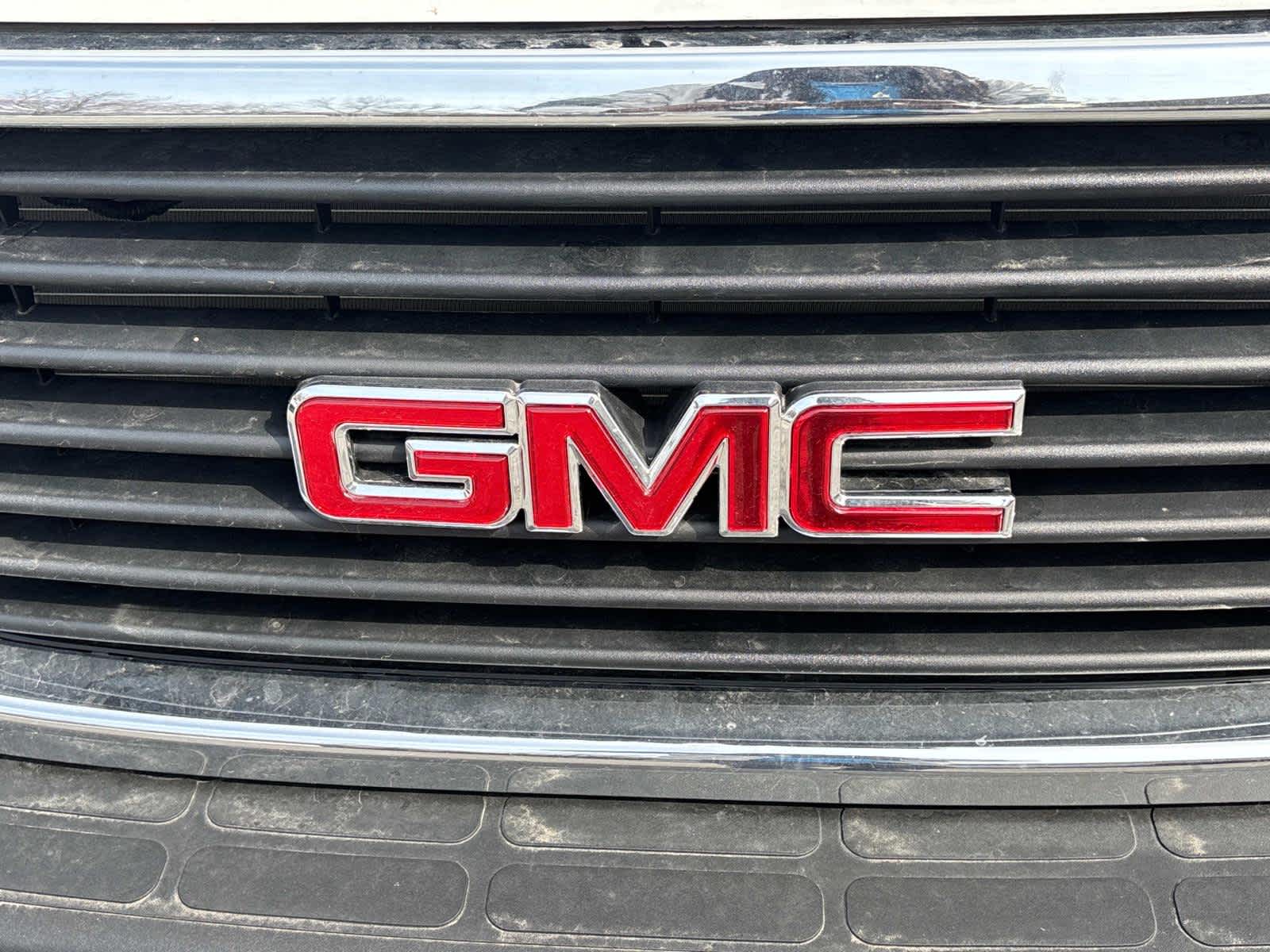 Vehicle image 42 of 45