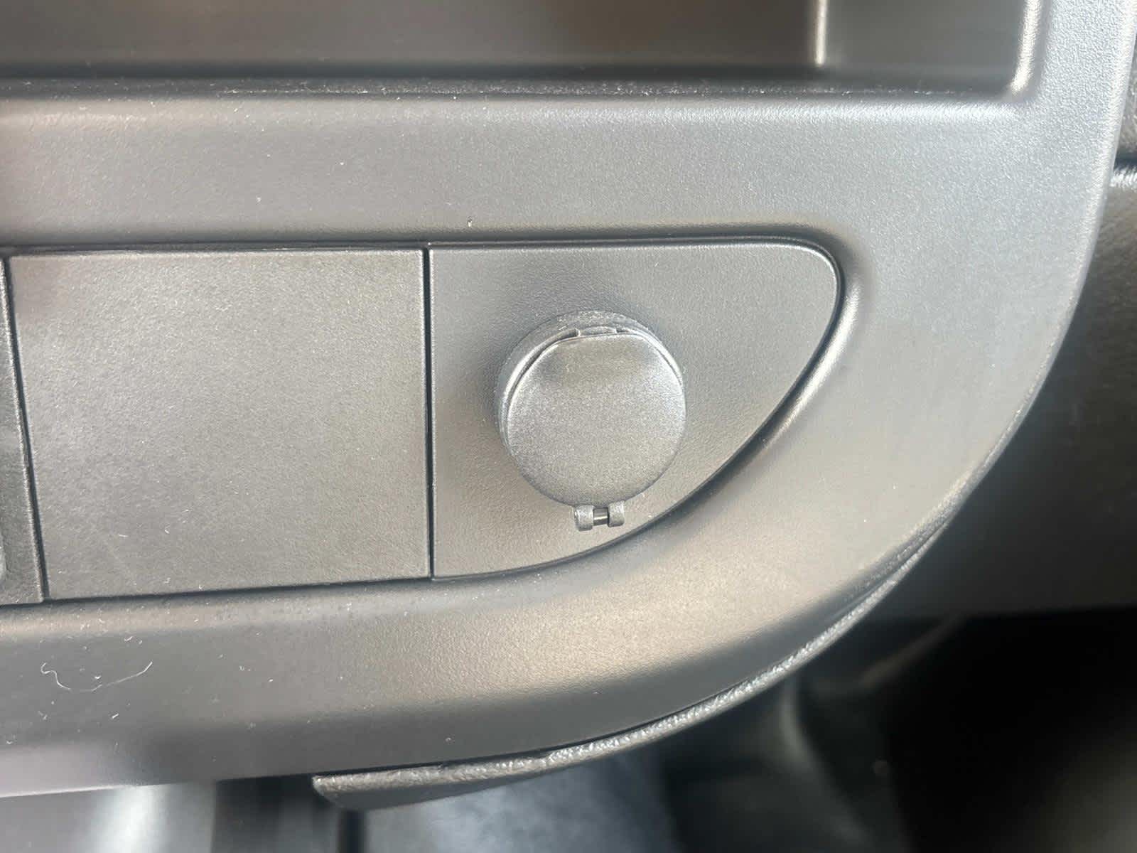 Vehicle image 9 of 45