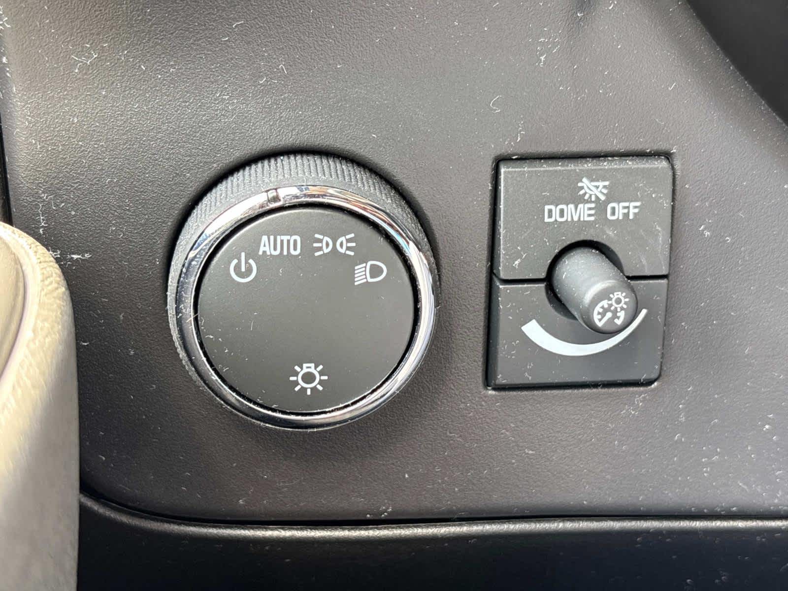 Vehicle image 21 of 45