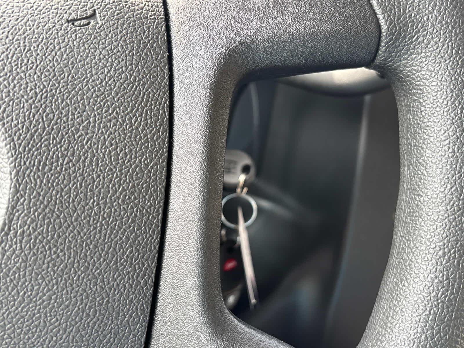Vehicle image 17 of 46