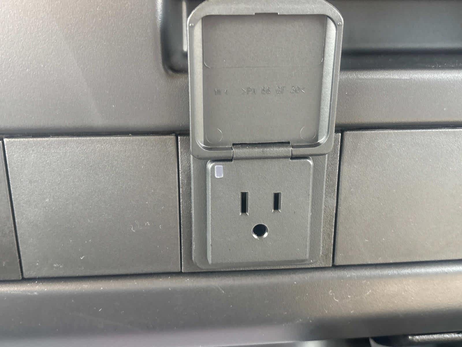 Vehicle image 9 of 46