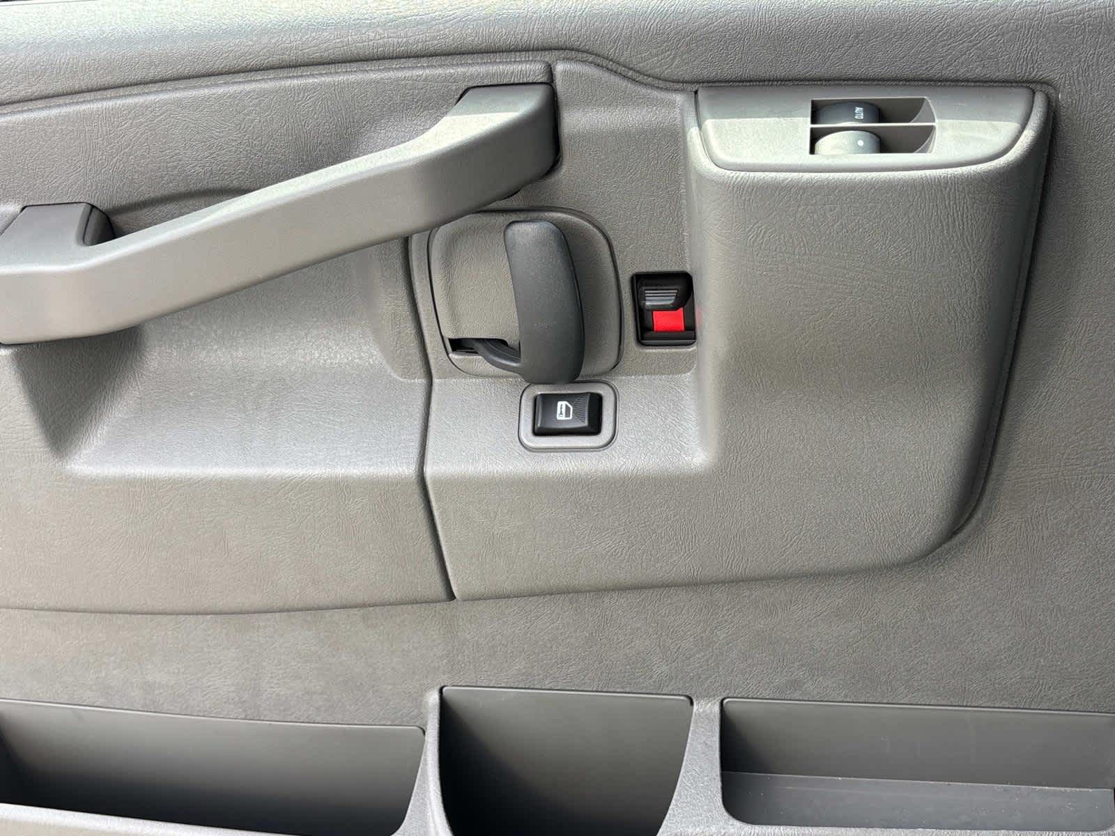 Vehicle image 24 of 46