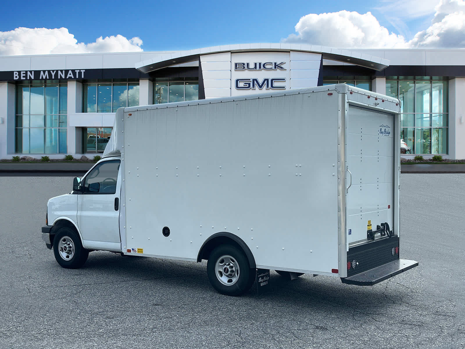 Vehicle image 5 of 41