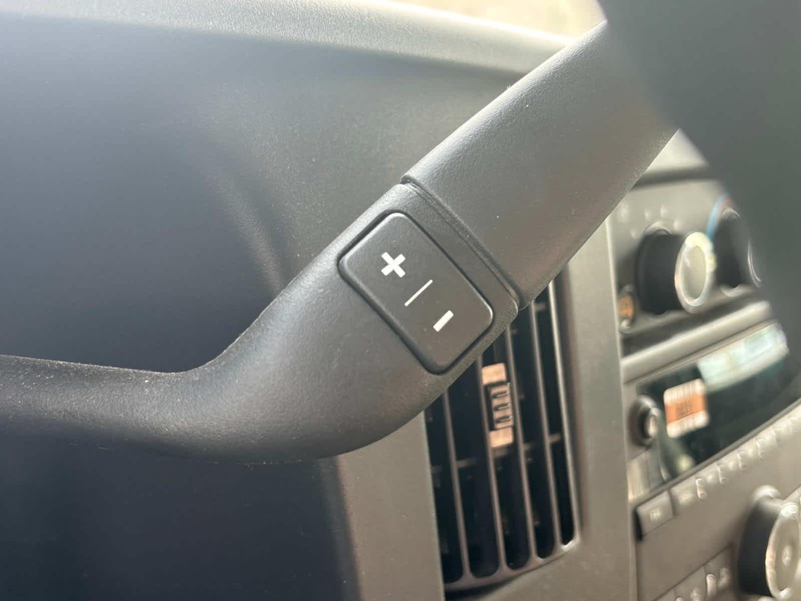 Vehicle image 18 of 41