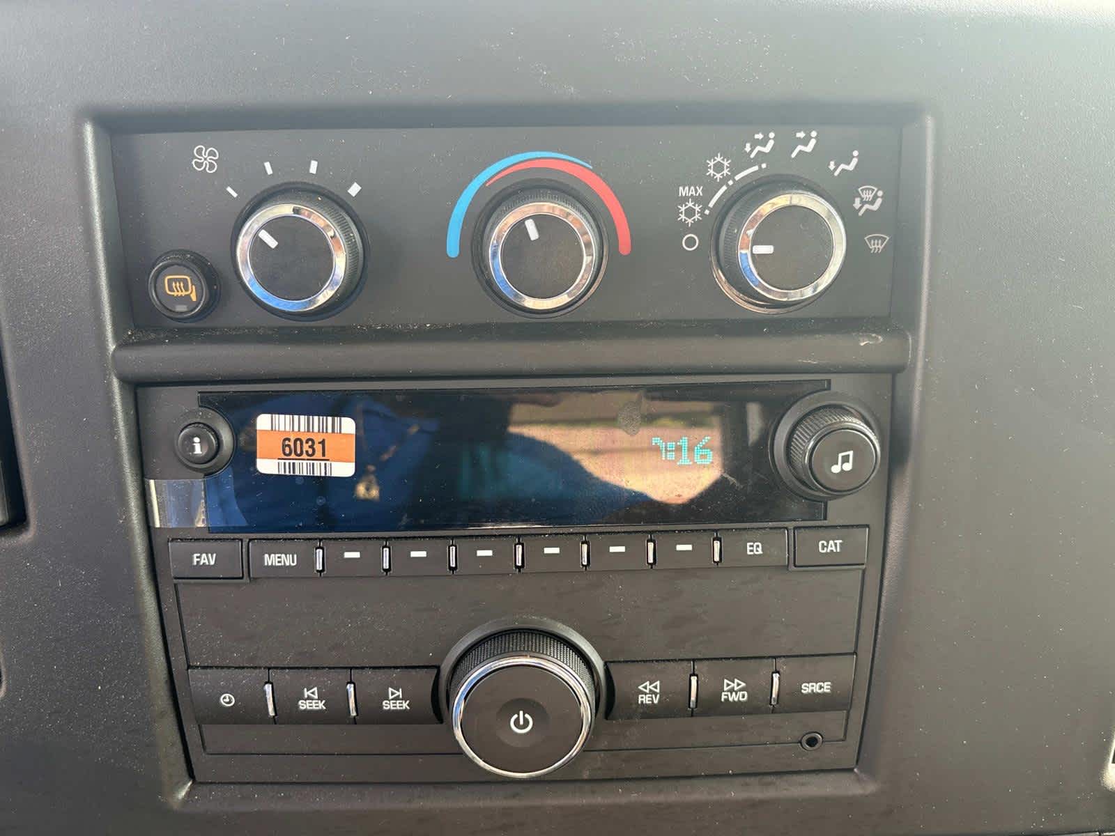 Vehicle image 11 of 41