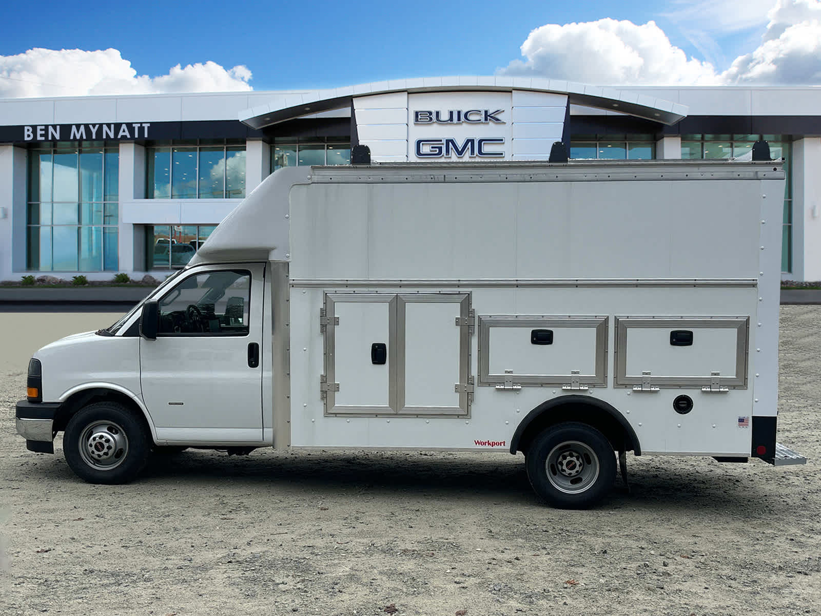 Vehicle image 4 of 56