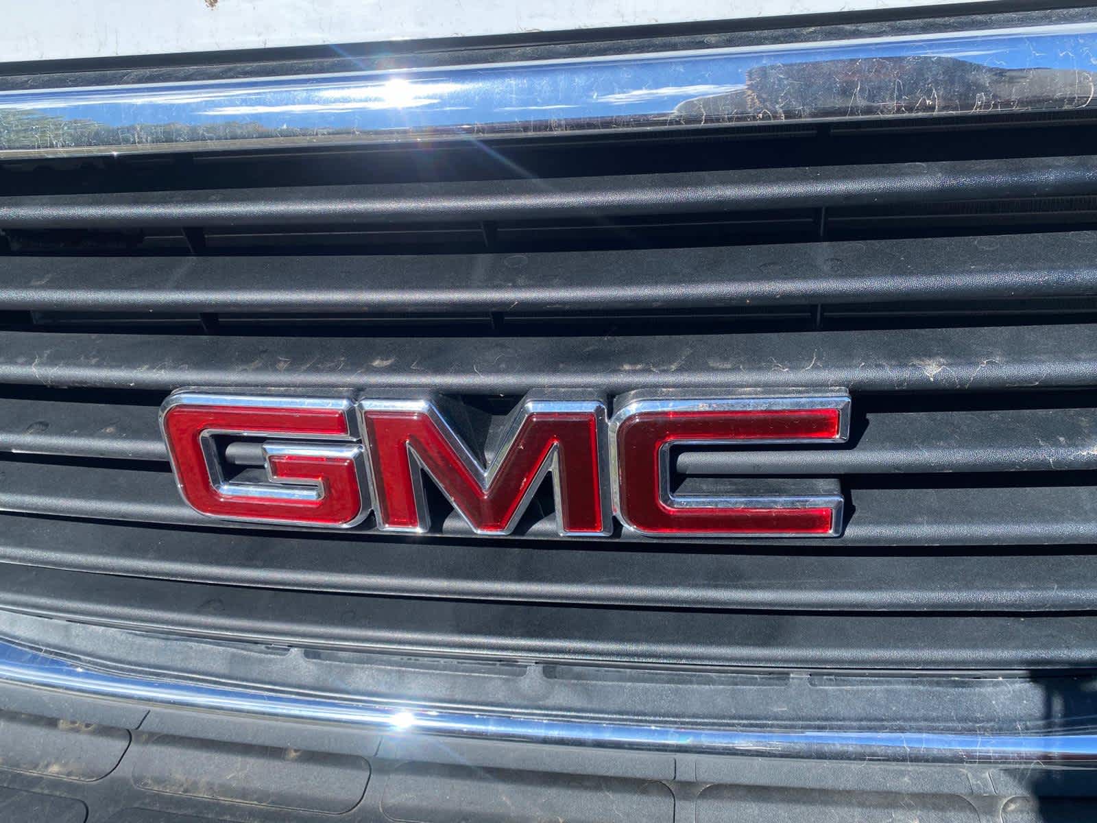 Vehicle image 35 of 38