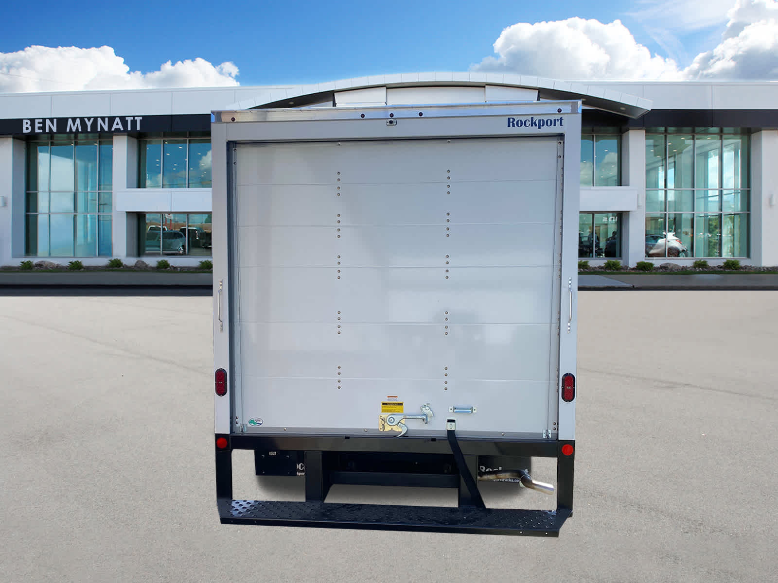 Vehicle image 5 of 38