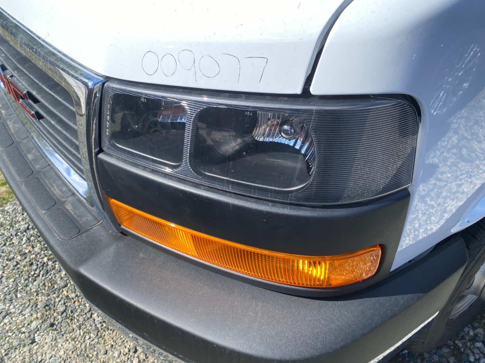 Vehicle image 36 of 38