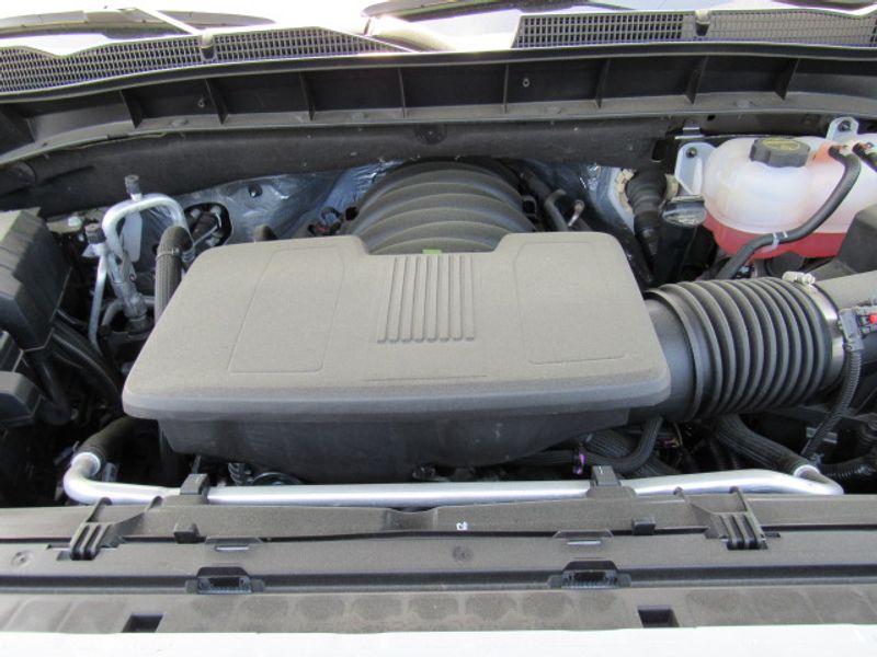 Vehicle image 20 of 22