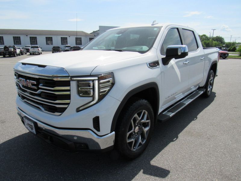 Vehicle image 1 of 22