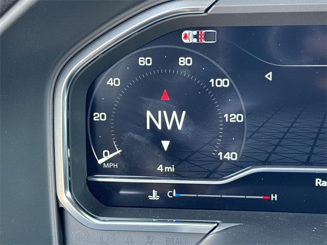 Vehicle image 16 of 29