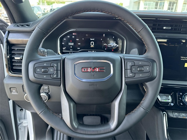 Vehicle image 17 of 29