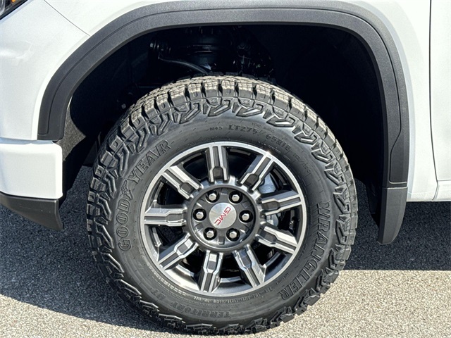 Vehicle image 23 of 29