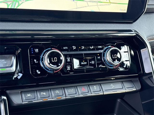 Vehicle image 21 of 29