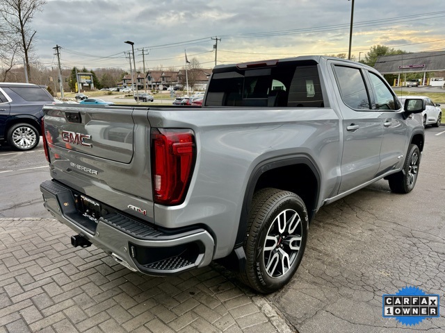 Vehicle image 5 of 40