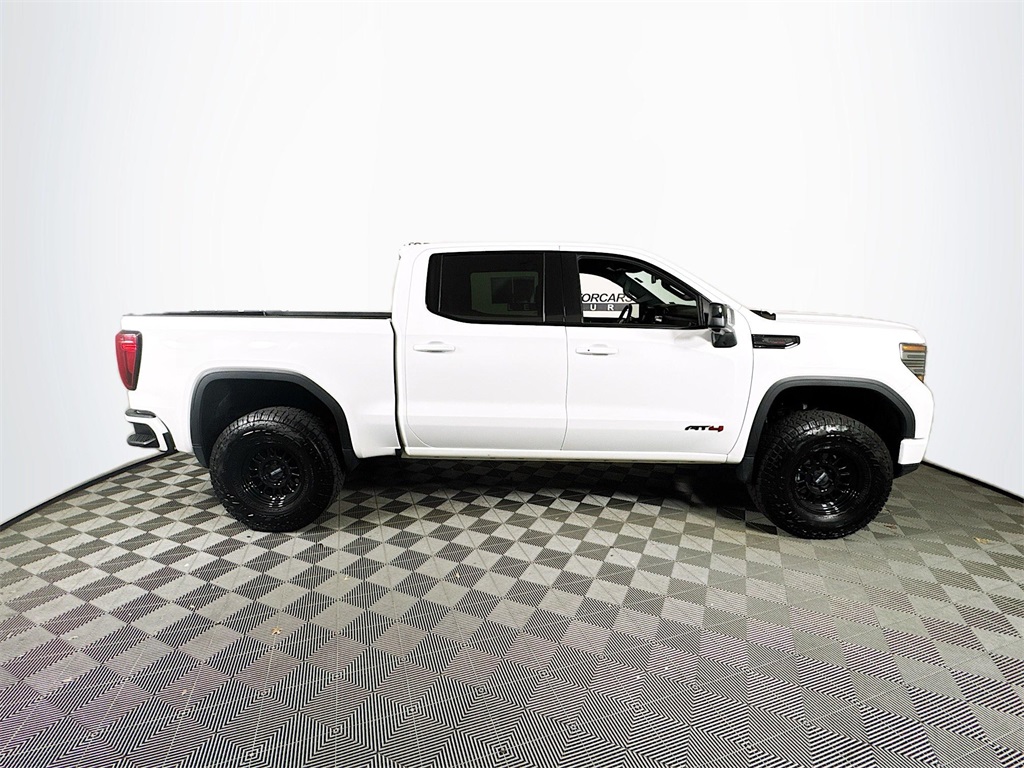 Vehicle image 7 of 33