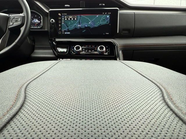 Vehicle image 49 of 50