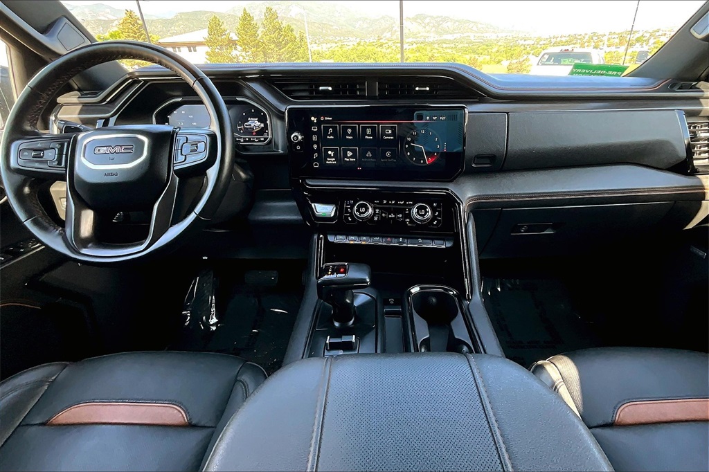 Vehicle image 16 of 37